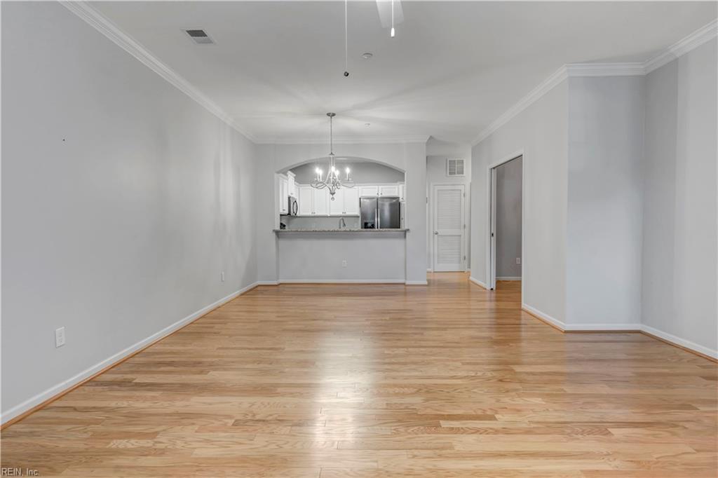 4074 Lighthouse CV
