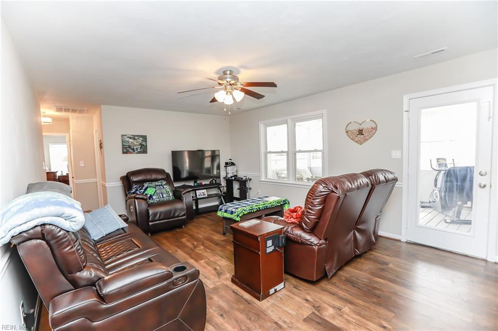 3413 Winterhawk CT