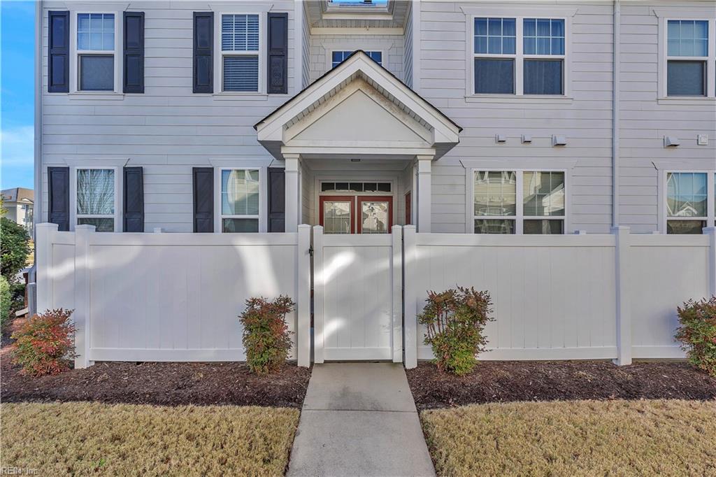 3112 Barred Owl LN