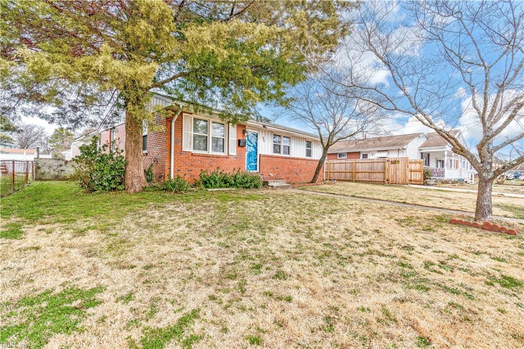 329 Velva DR