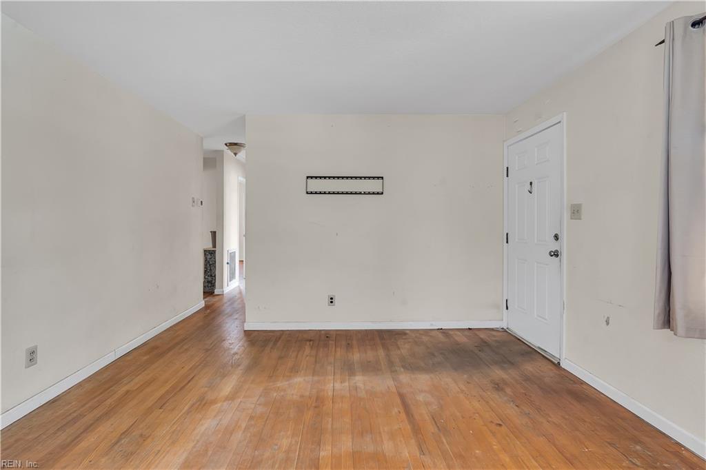 329 Velva DR