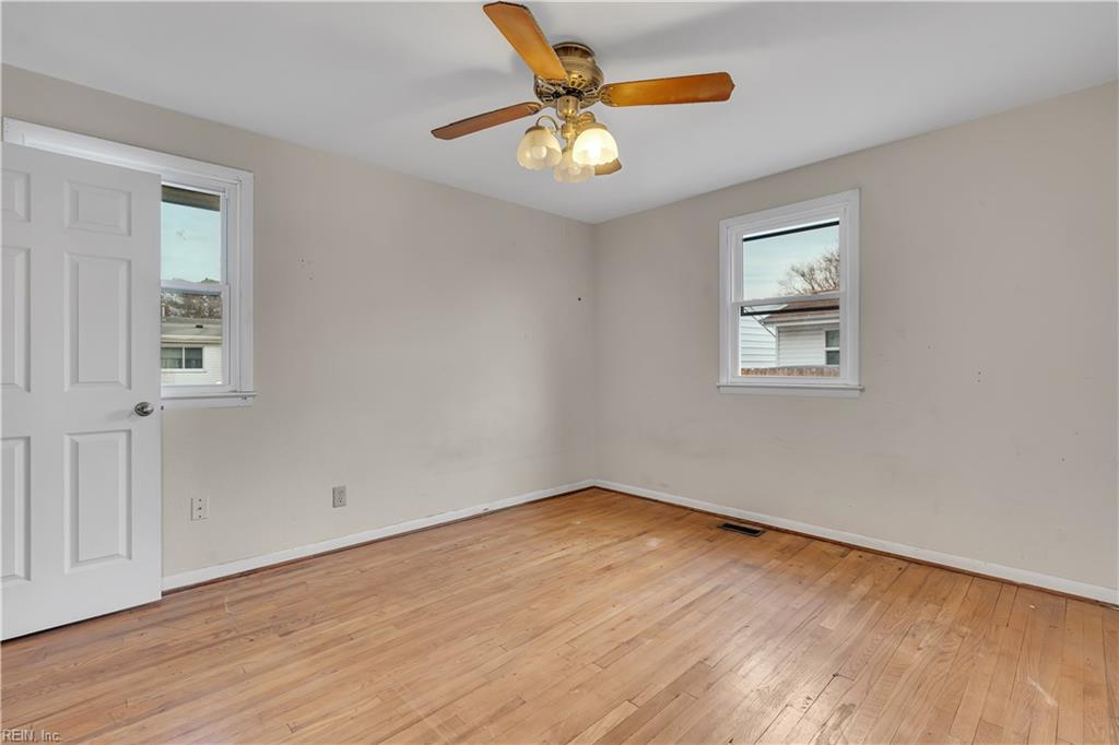 329 Velva DR