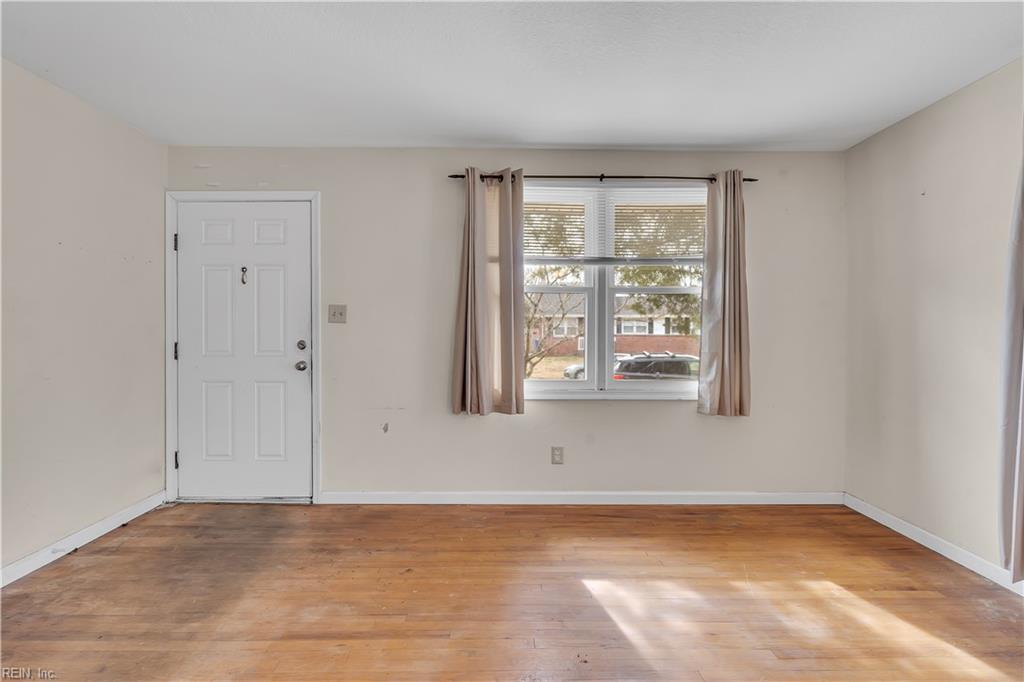329 Velva DR