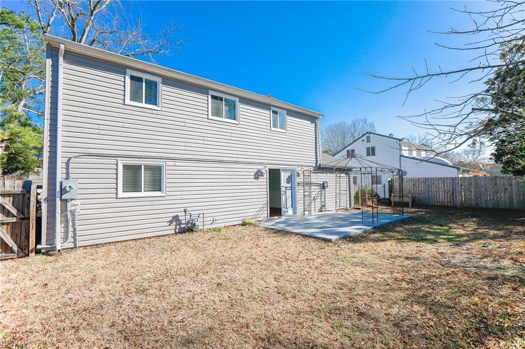 5676 S Pawnee RD