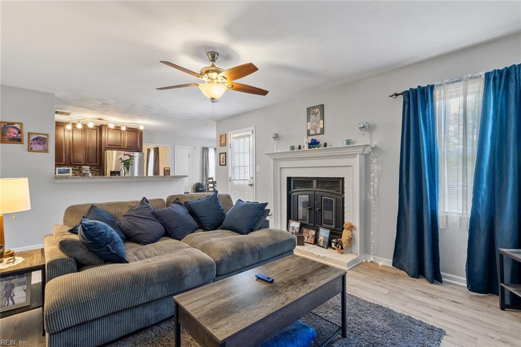 1321 Kasba CT