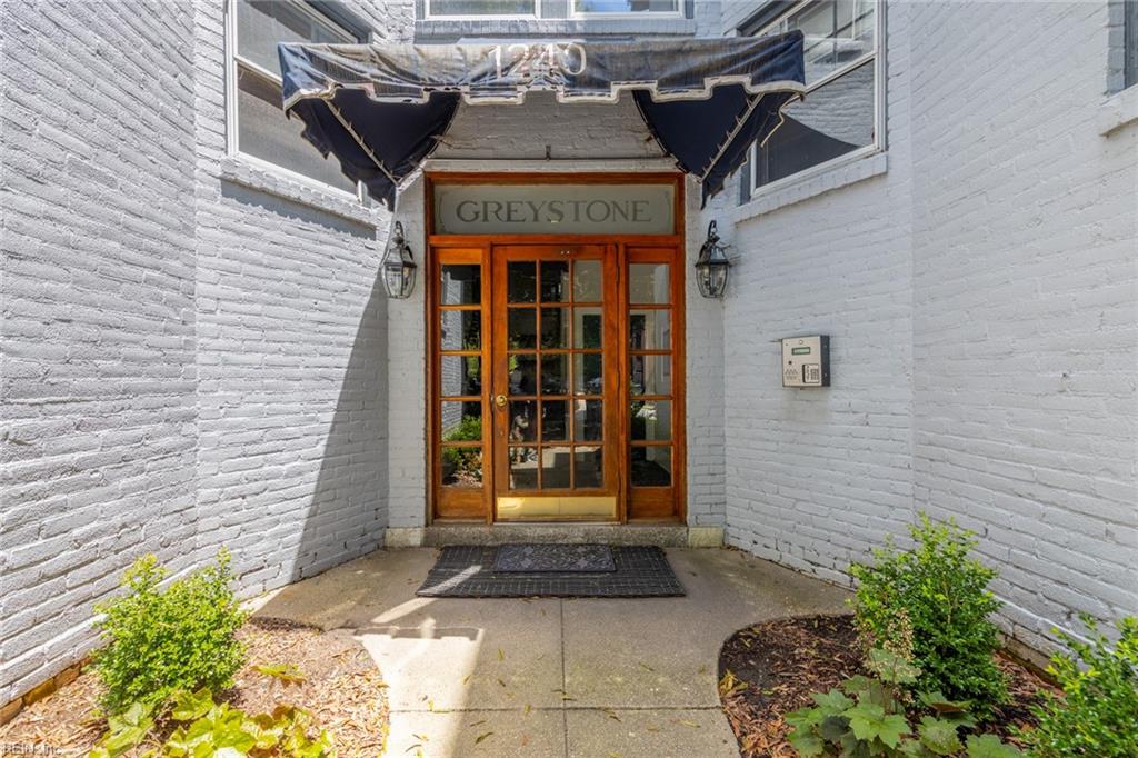 1240 Westover AVE 12