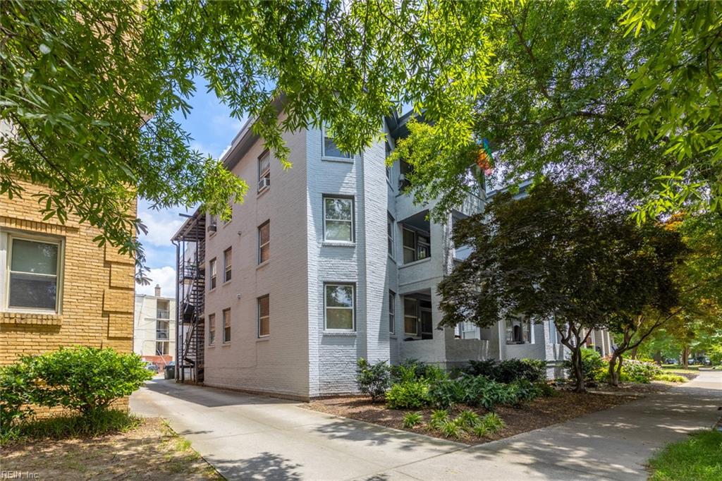 1240 Westover AVE 12