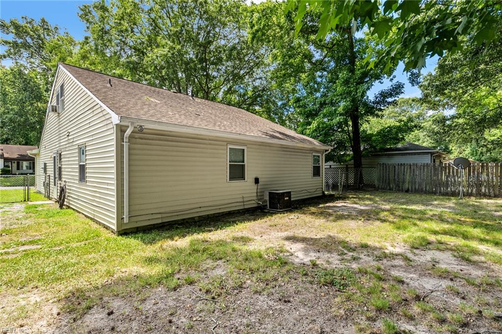 4117 Rainbow DR