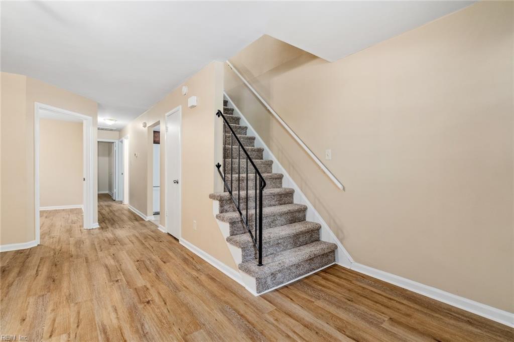 4117 Rainbow DR