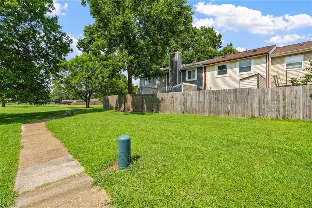 3596 Windmill DR