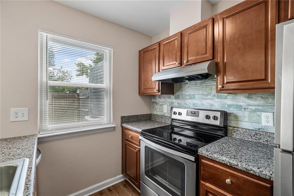 3596 Windmill DR