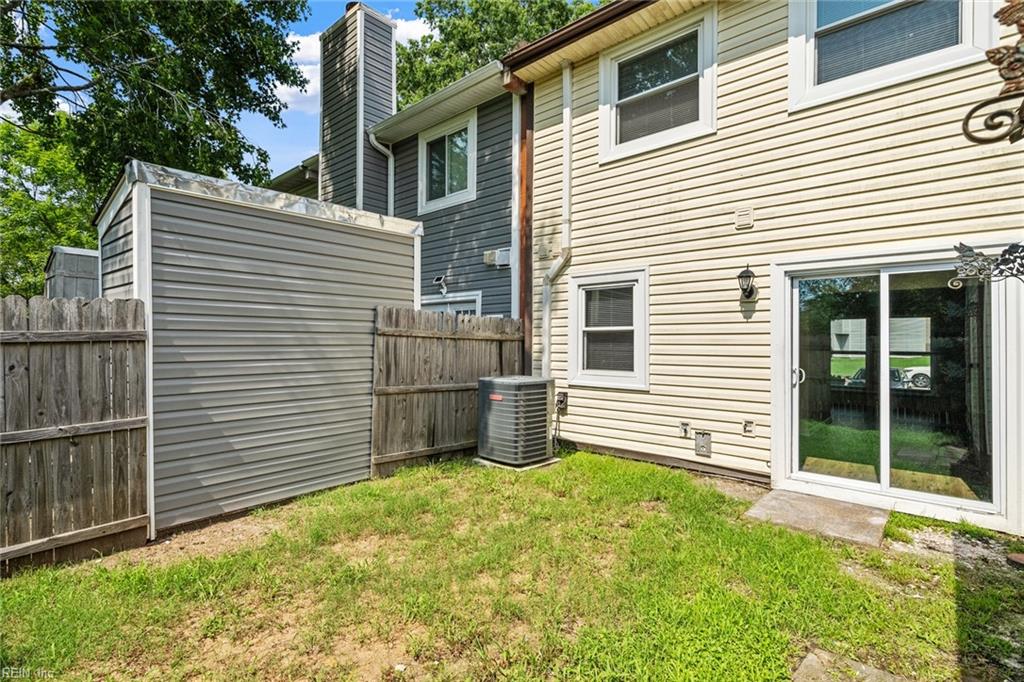 3596 Windmill DR