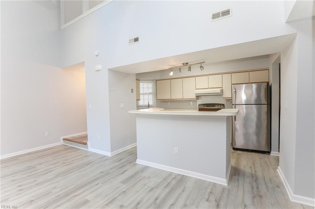 1402 Lake Huron DR