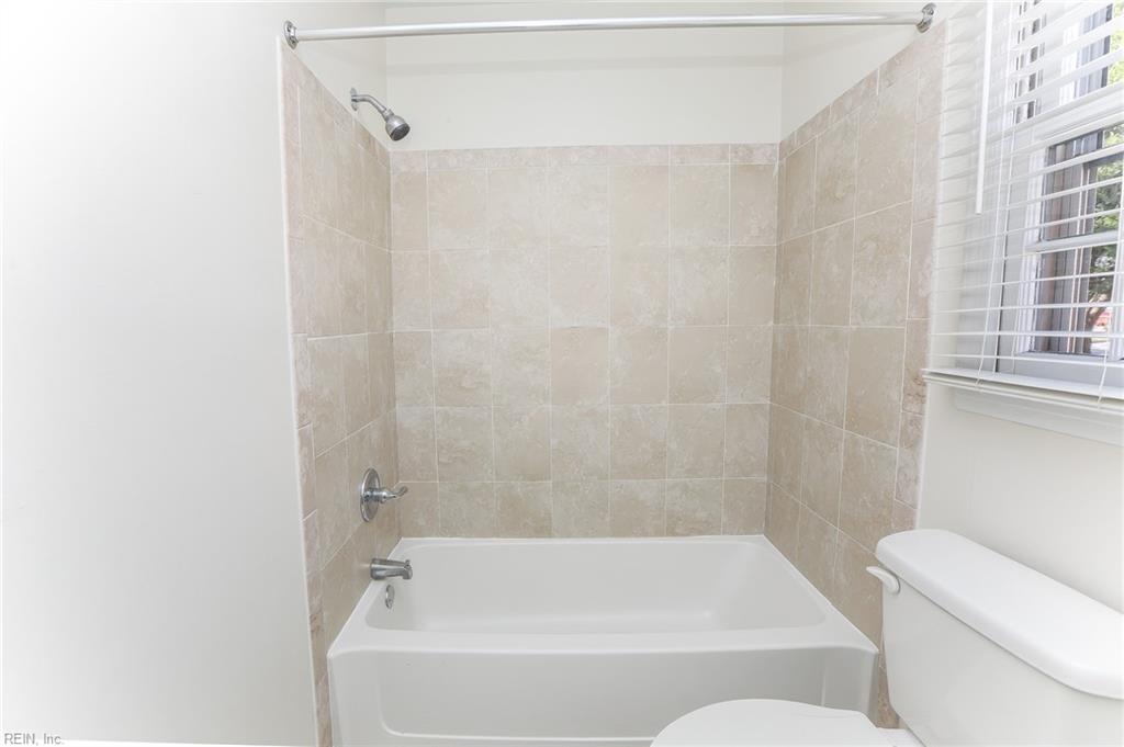 1402 Lake Huron DR