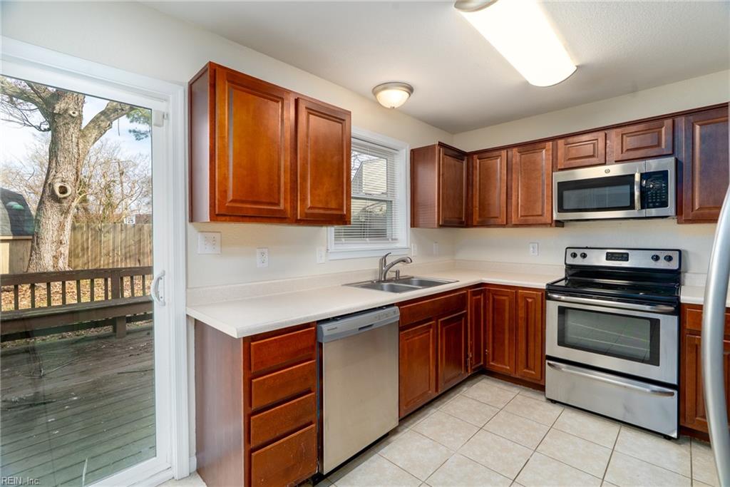 743 Red Mill RD