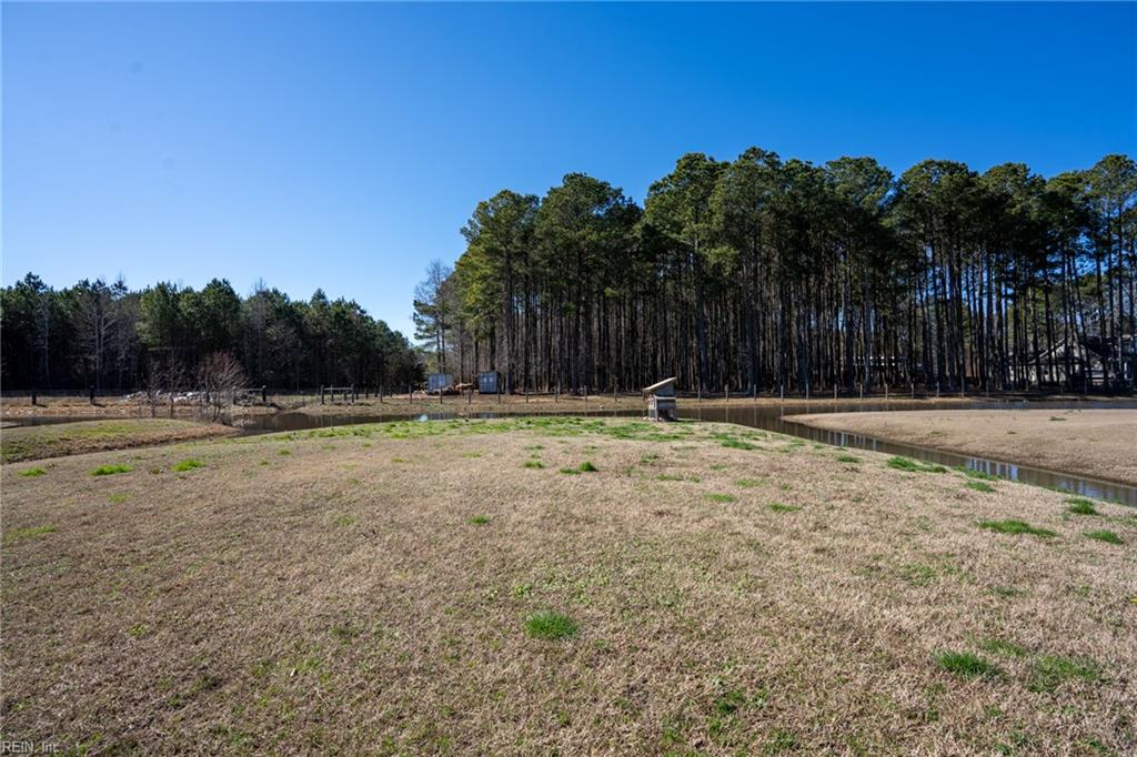 2512 Seven Eleven RD