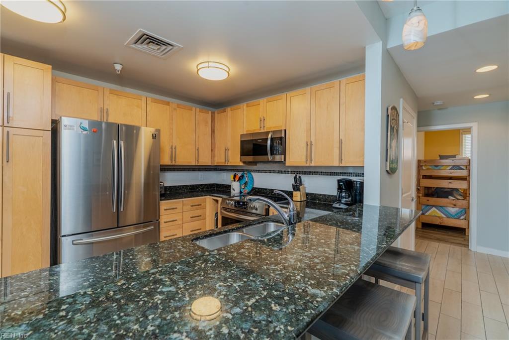 3700 Sandpiper RD 219