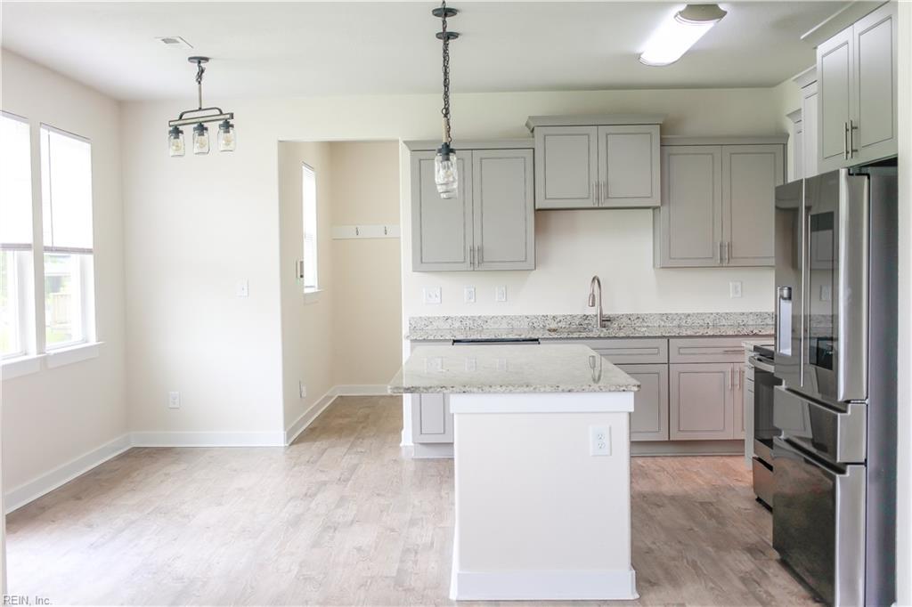 2512 Seven Eleven RD