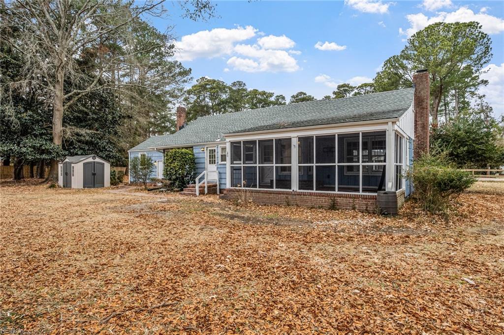 3821 Pine RD