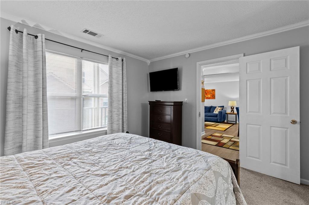 538 Pineland CIR 204