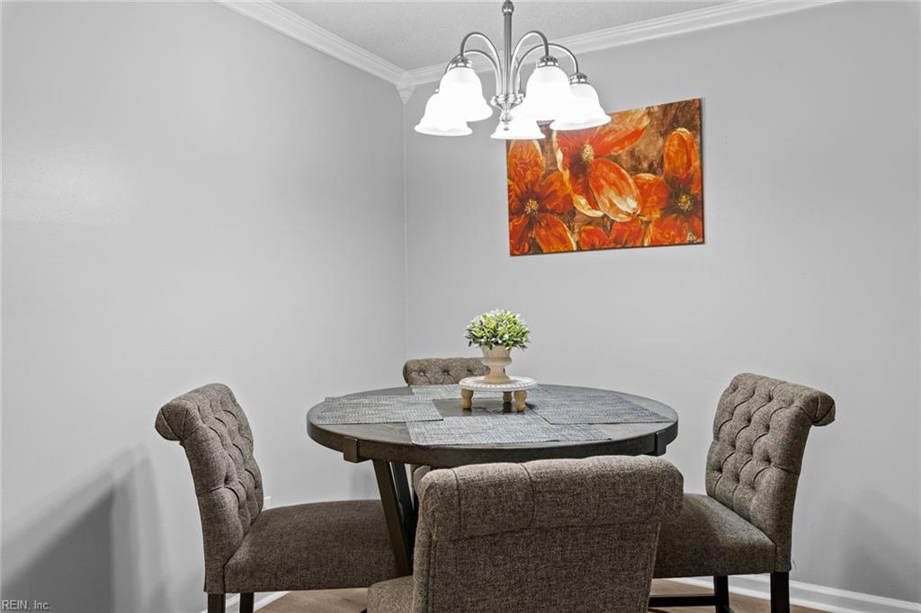 538 Pineland CIR 204