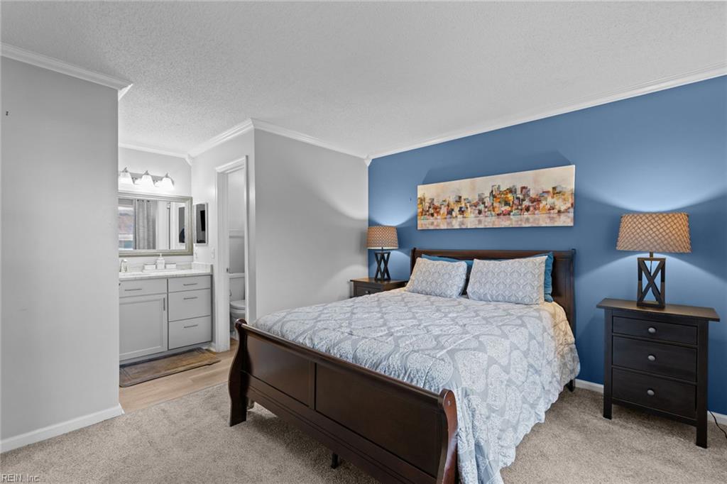 538 Pineland CIR 204