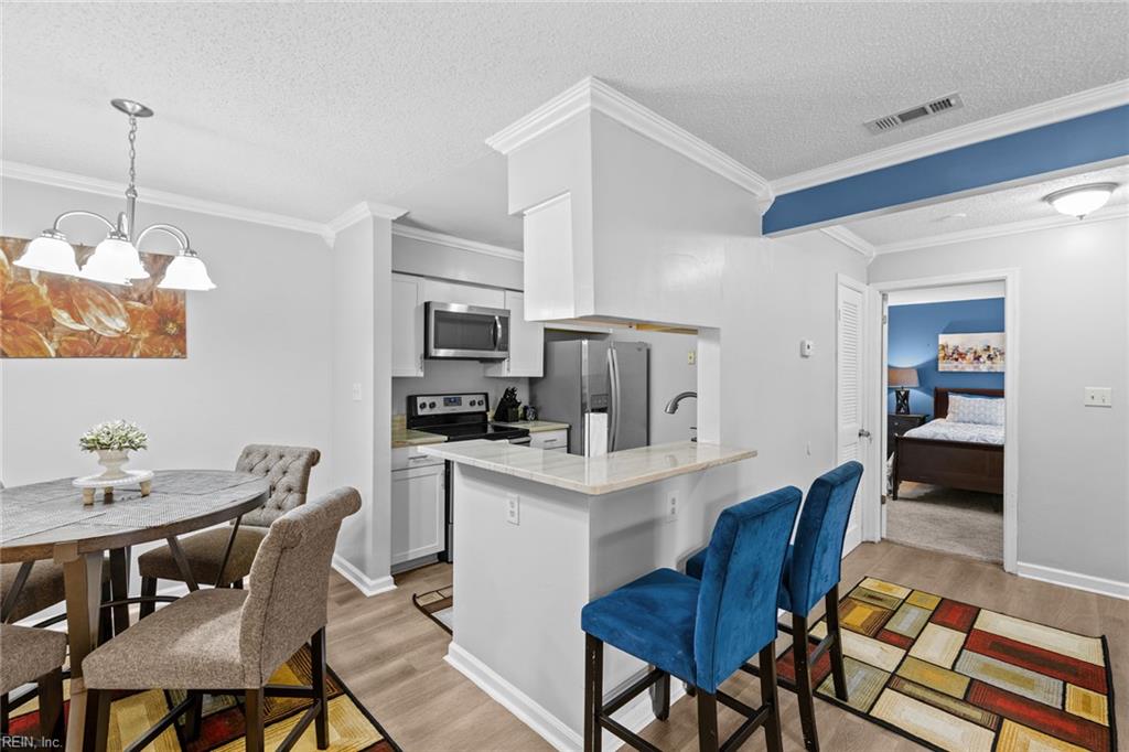 538 Pineland CIR 204