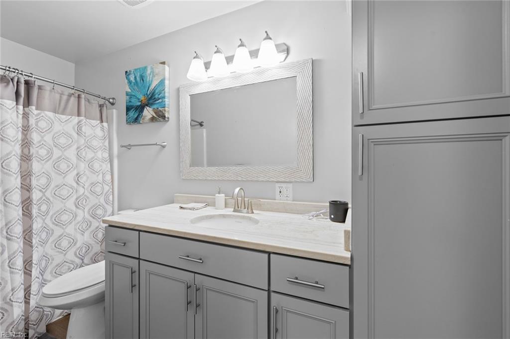 538 Pineland CIR 204