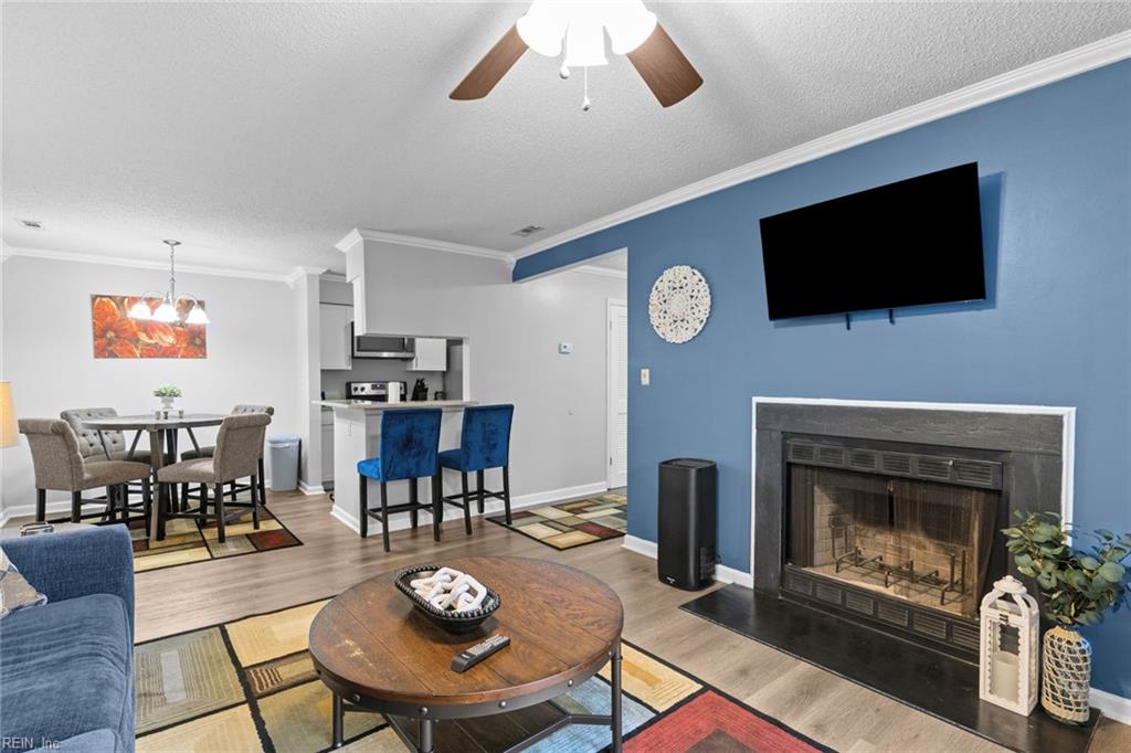 538 Pineland CIR 204