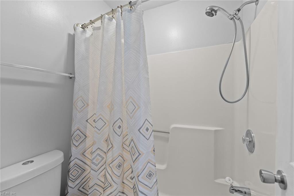 538 Pineland CIR 204