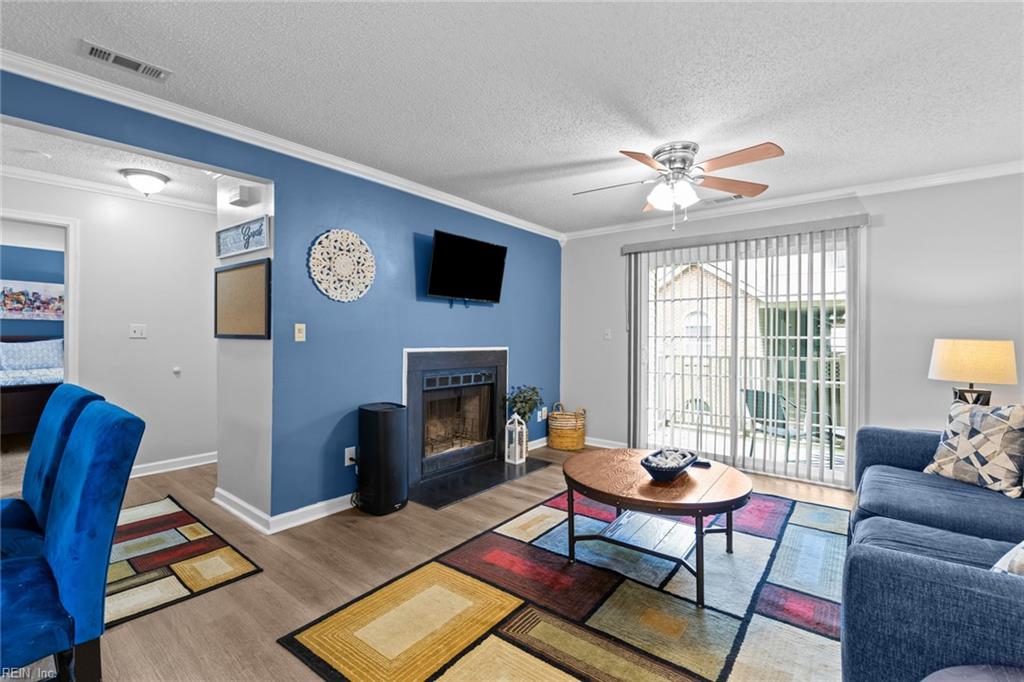 538 Pineland CIR 204