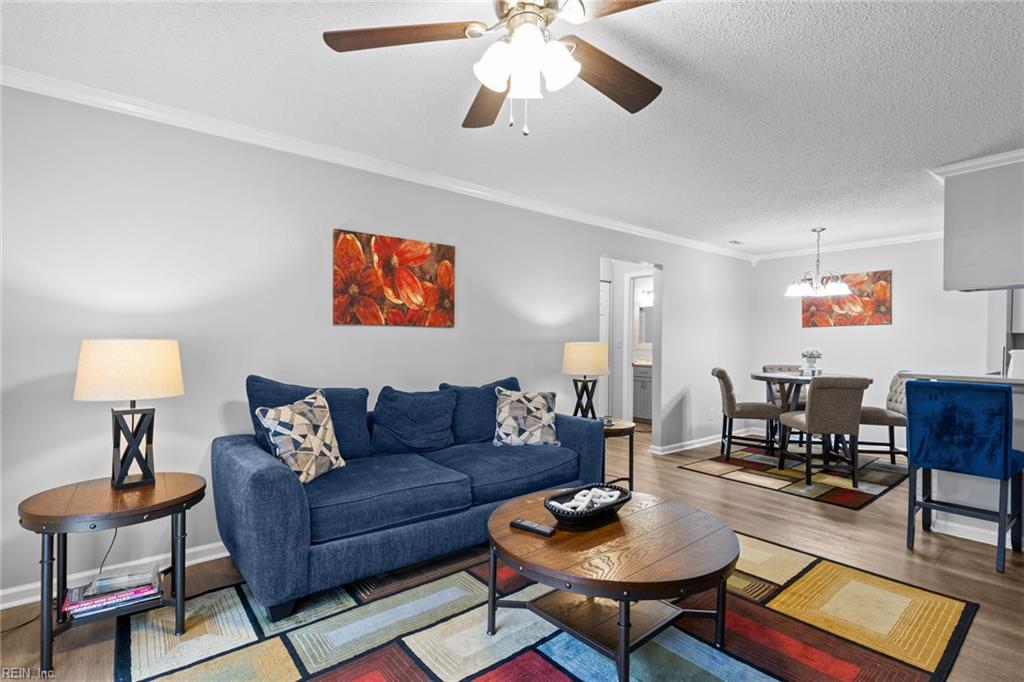 538 Pineland CIR 204