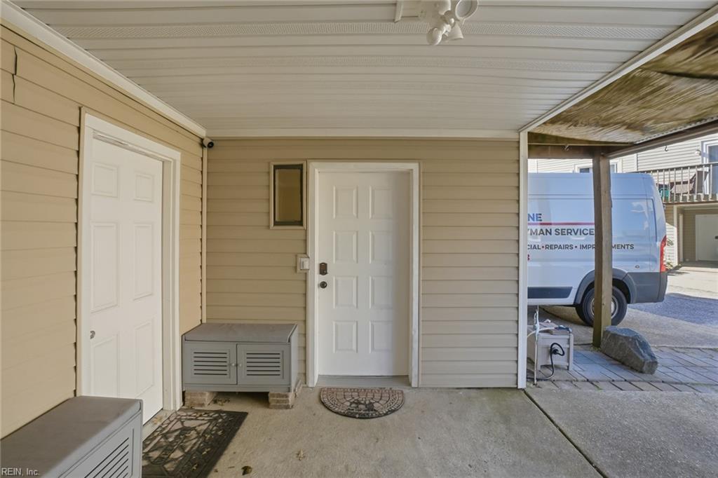 1521R E Ocean View AVE 206