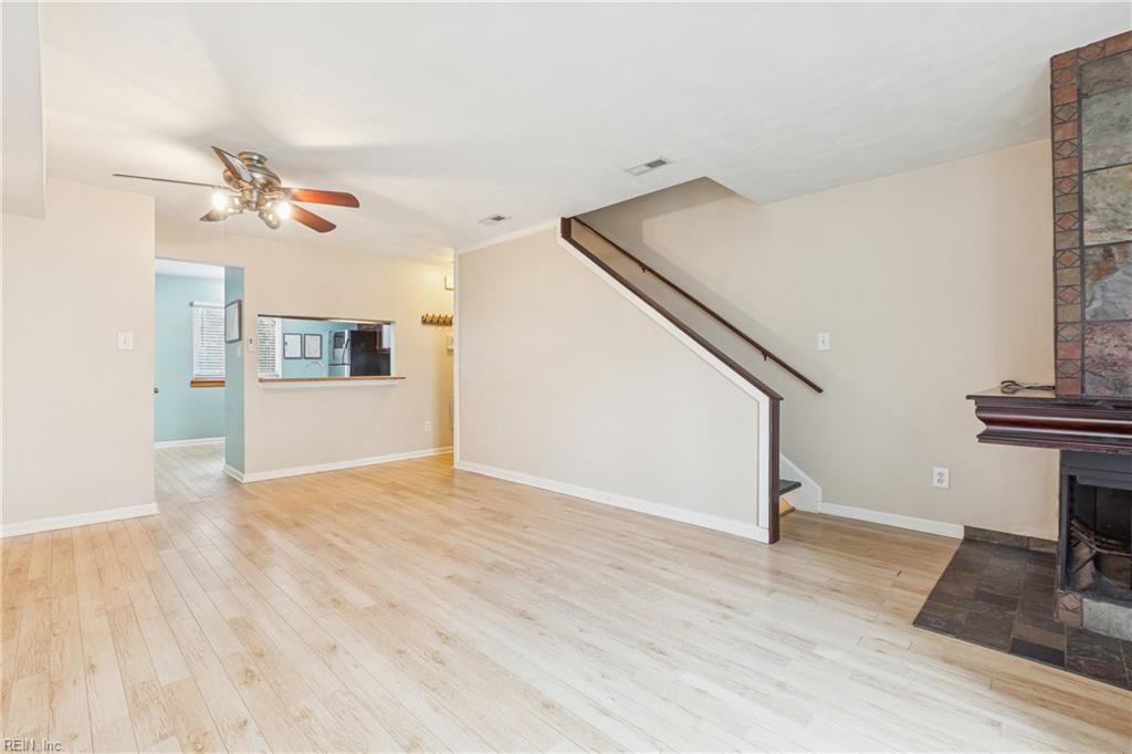 1521R E Ocean View AVE 206