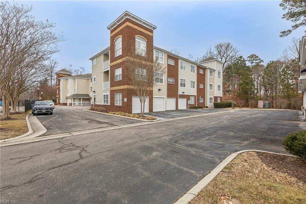 522 Knolls DR 308