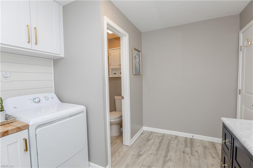 3811 Pretty Lake AVE