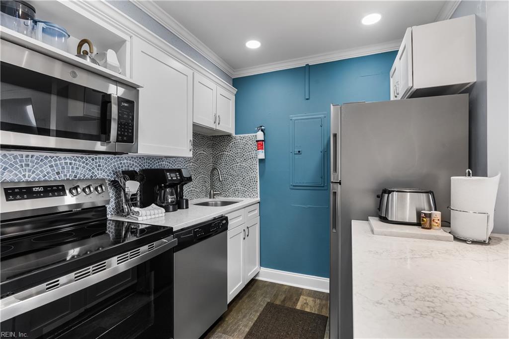 303 Atlantic AVE 705