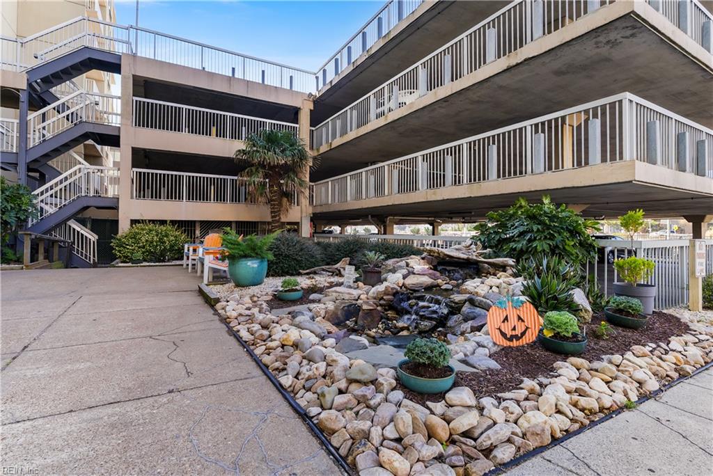 303 Atlantic AVE 705