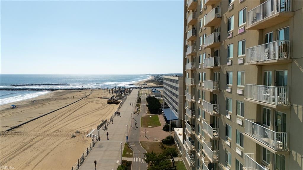 303 Atlantic AVE 705