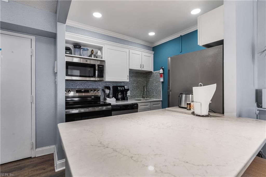 303 Atlantic AVE 705