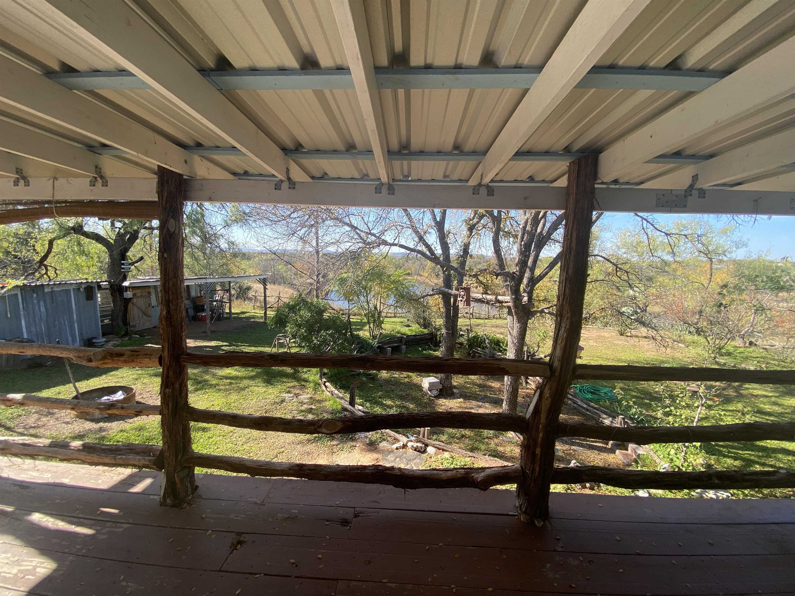 401 Gold Street