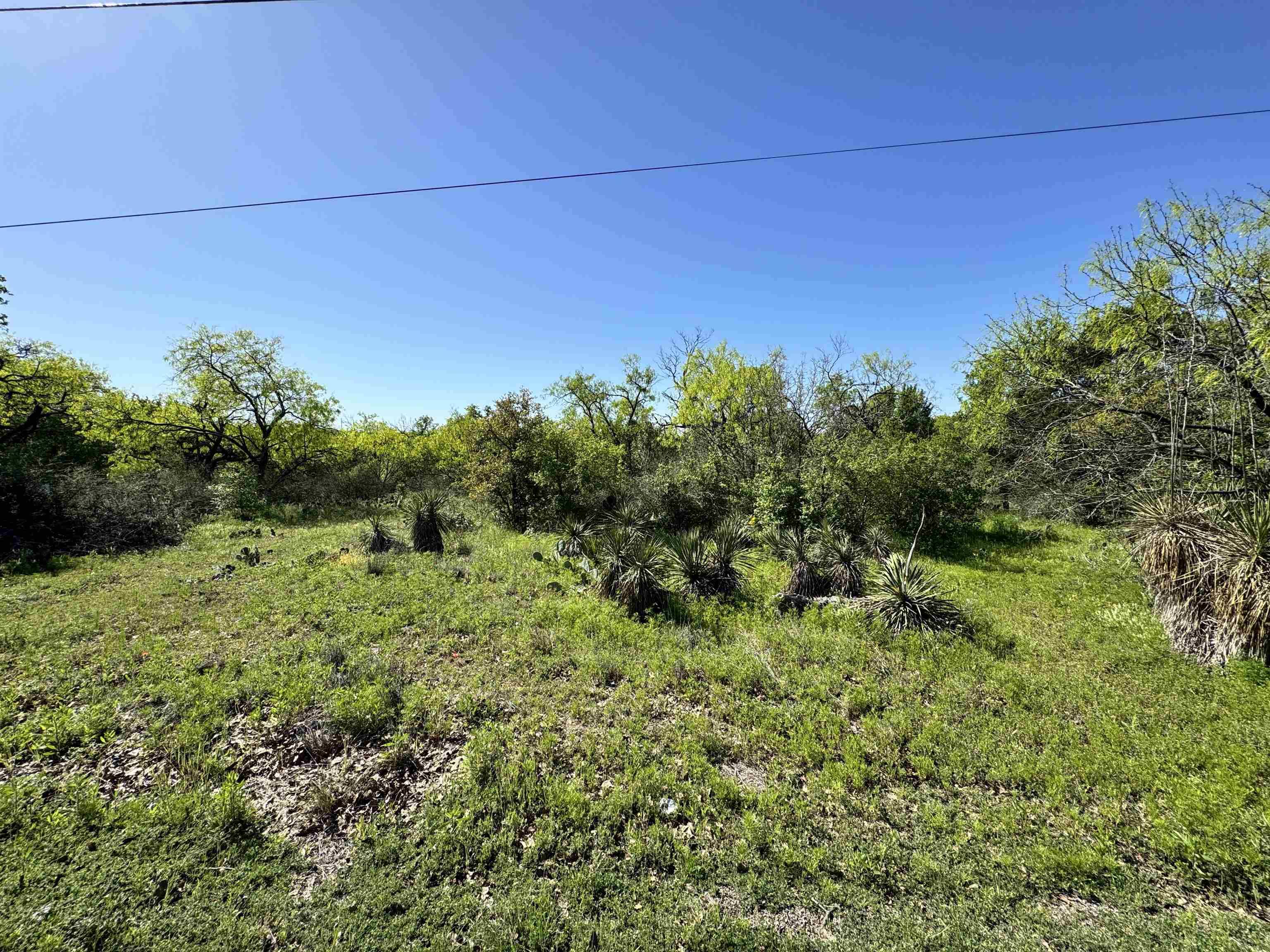00 Comanche Dr.