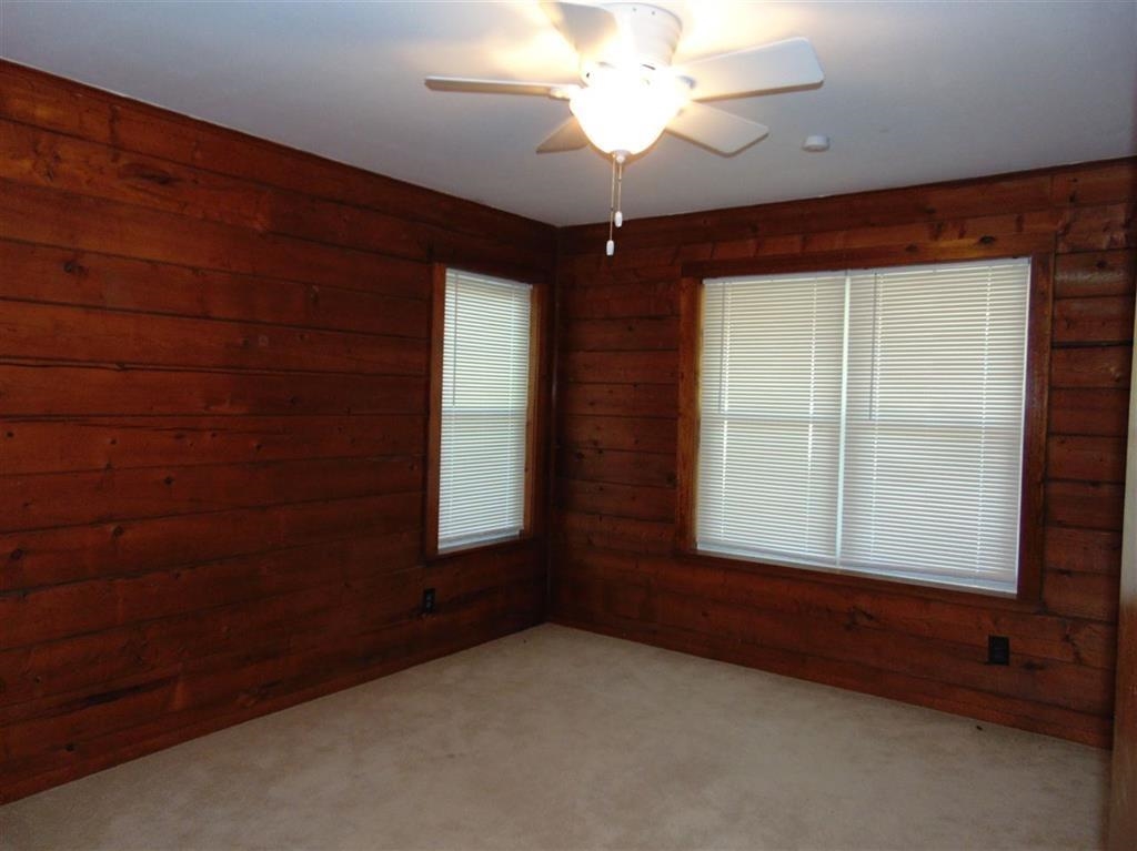 504 N Chaparral