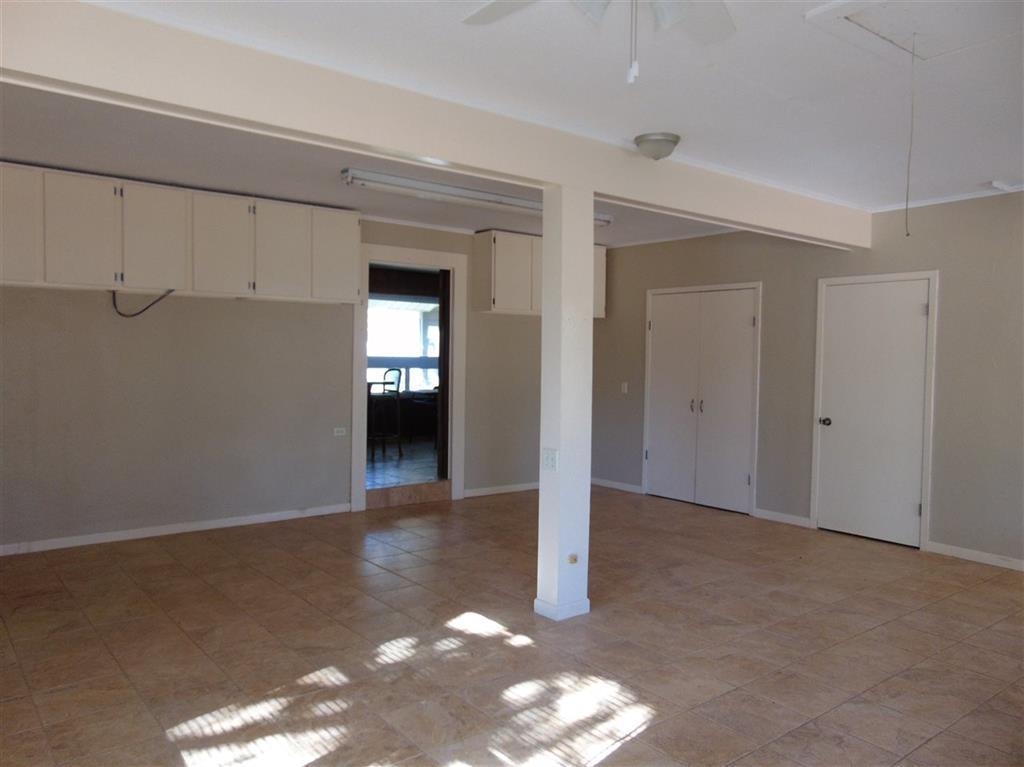 504 N Chaparral