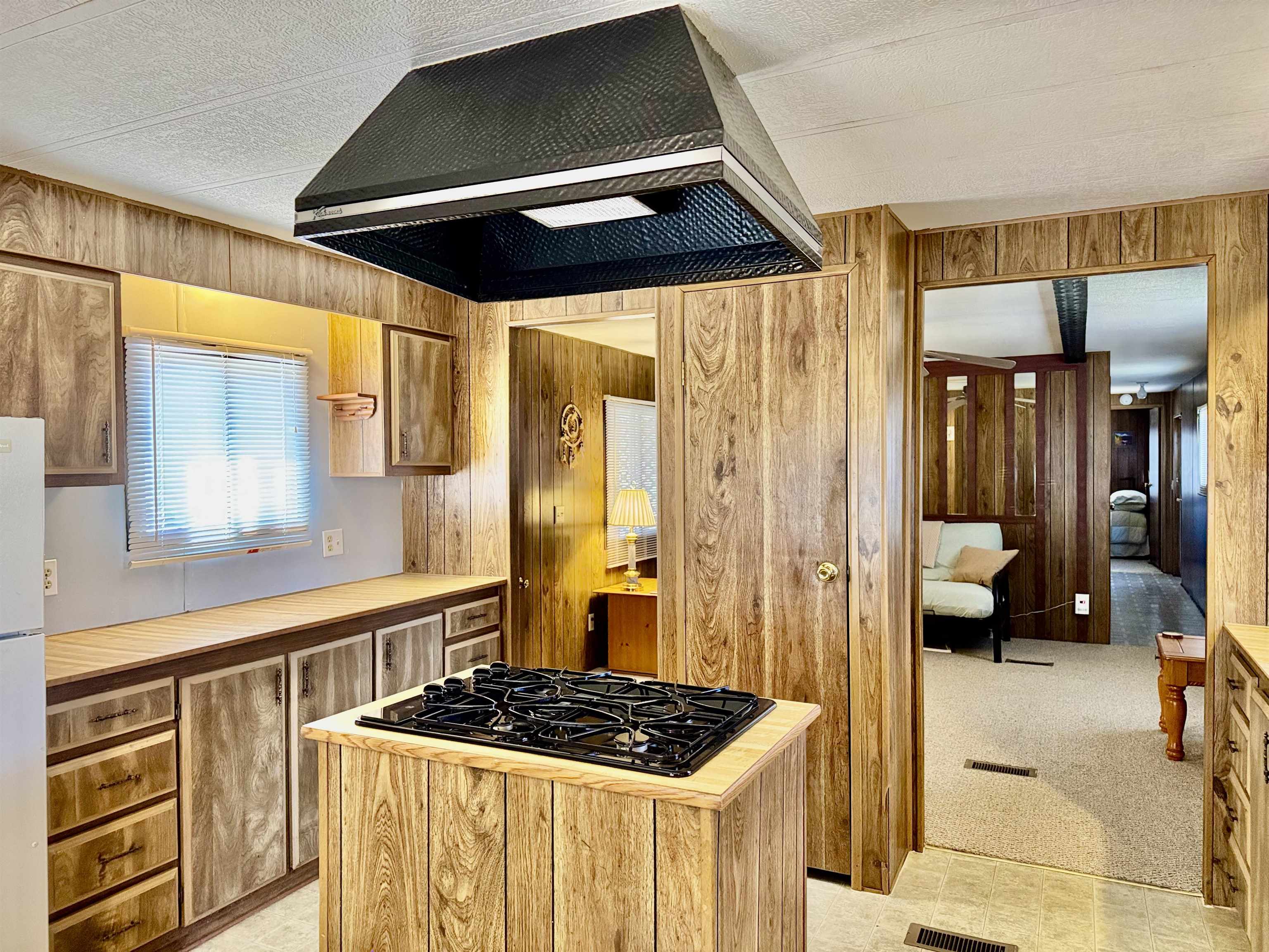 640 Roselea Dr.