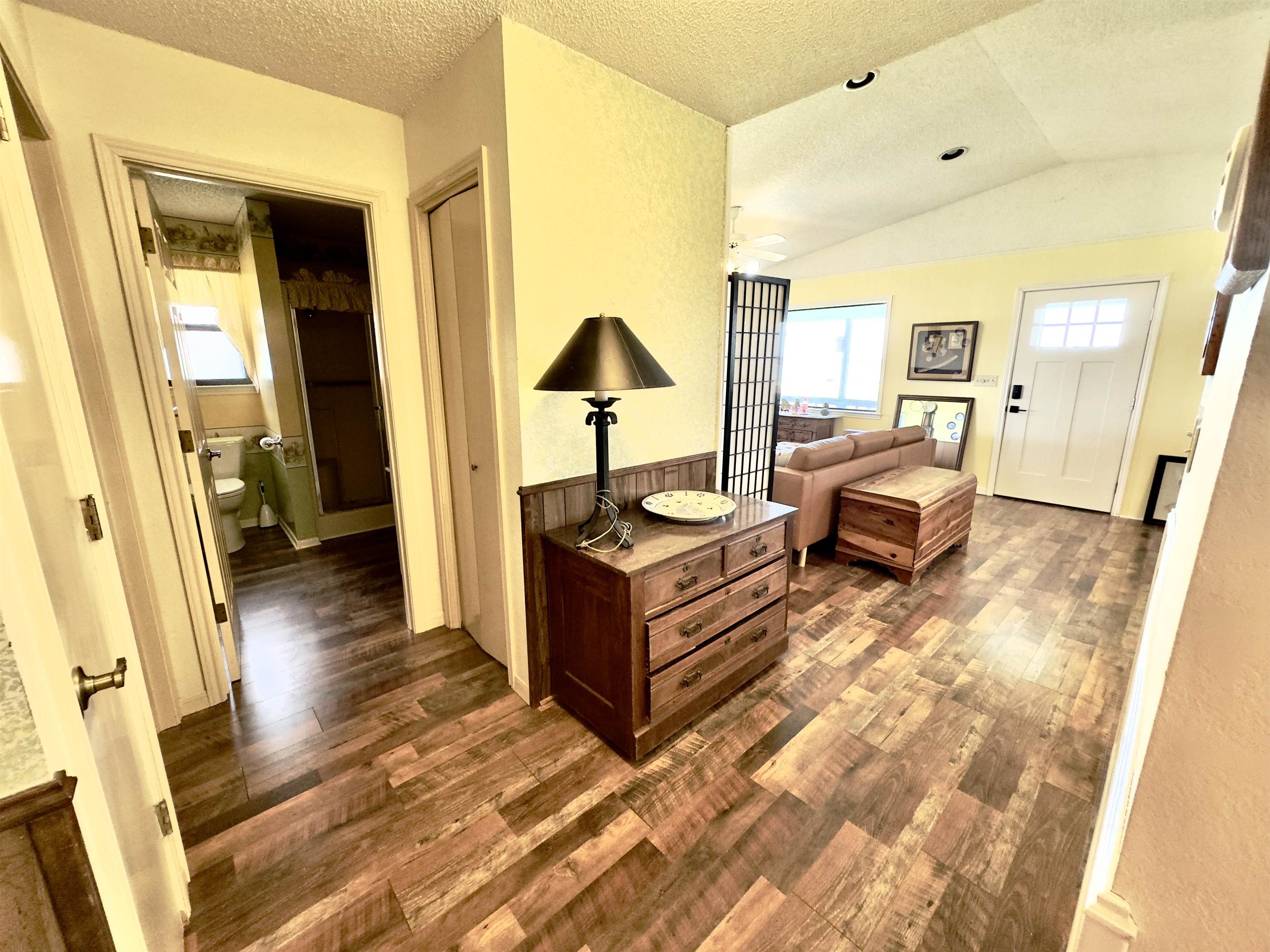 912 Cozy Lane