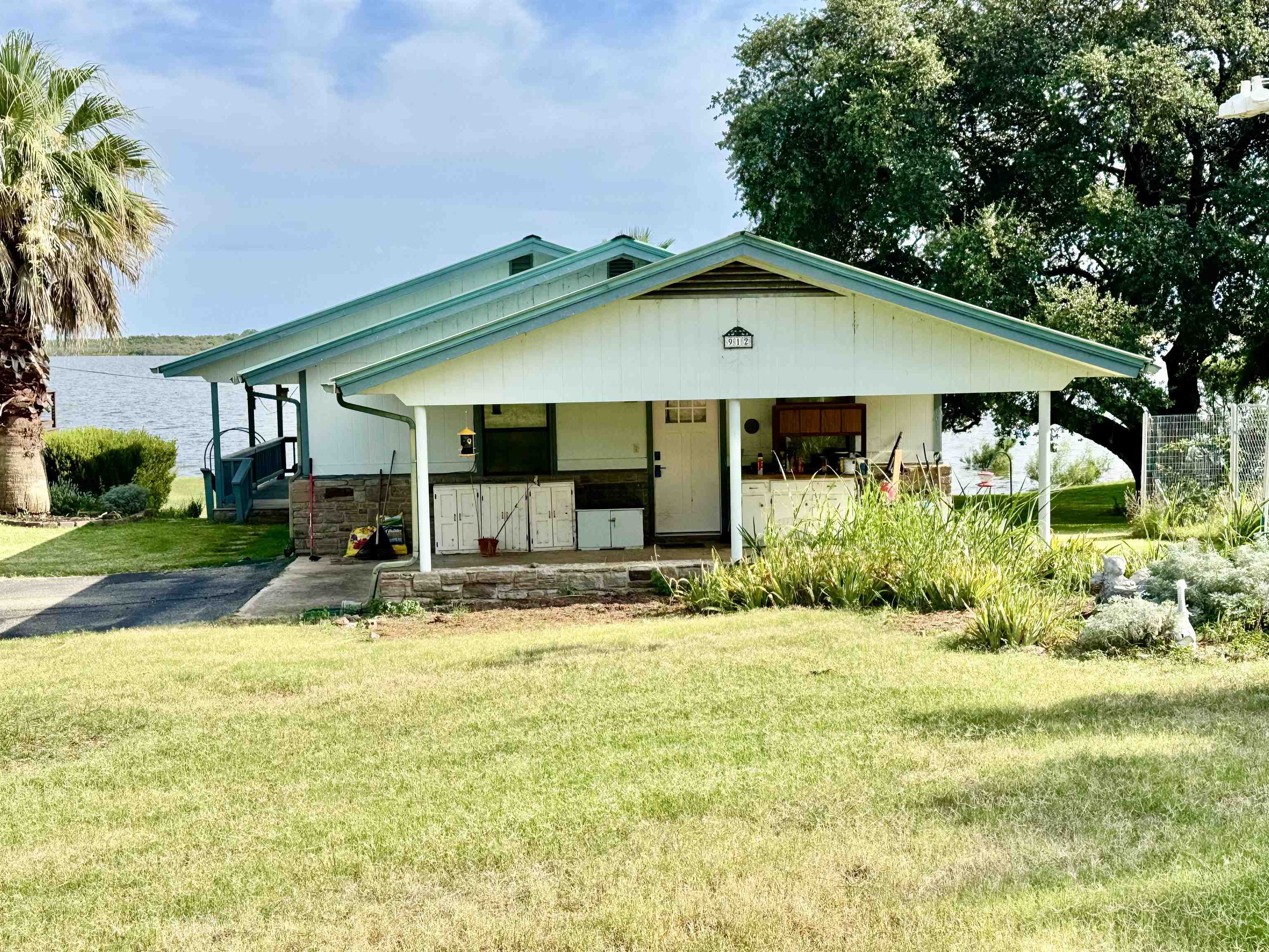 912 Cozy Lane