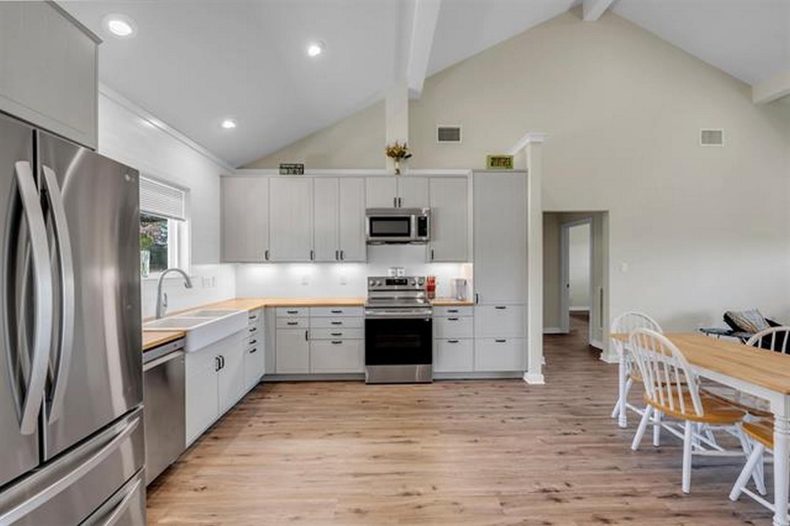 404 Laurel Lane