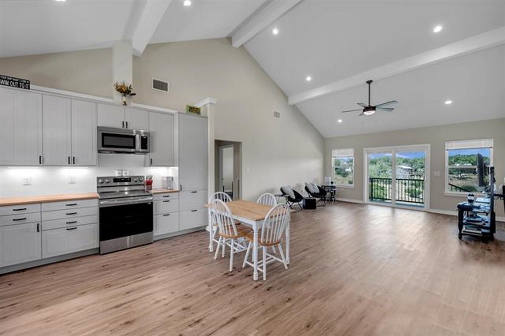 404 Laurel Lane