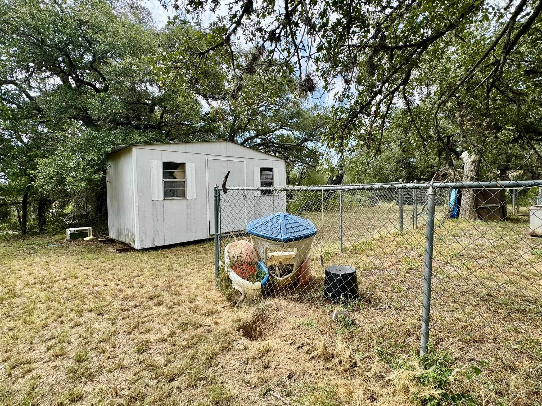 2501 W Belaire Lane